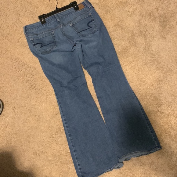 Distressed AE Artist Jeans - Picture 2 of 4